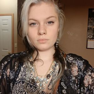 Meet your Posher, Gina